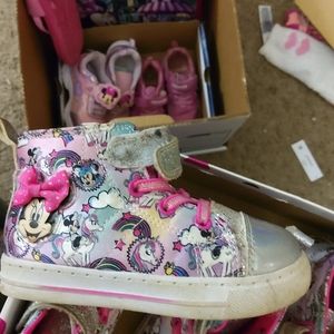 Girls Minnie Mouse high tops light ups size 7